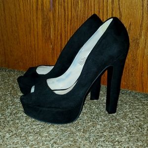 Zigi Soho Platform Heels